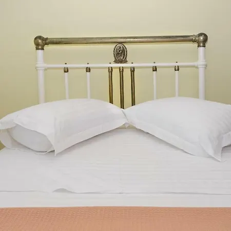 Kokonis House Hébergement de vacances *